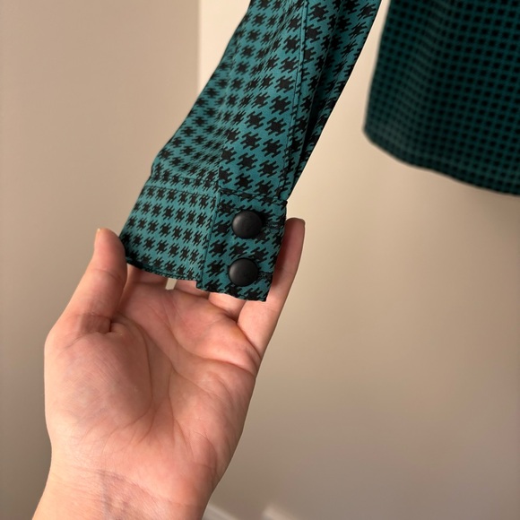 #90 Jaeger London Pleated Blouse - Picture 6 of 8